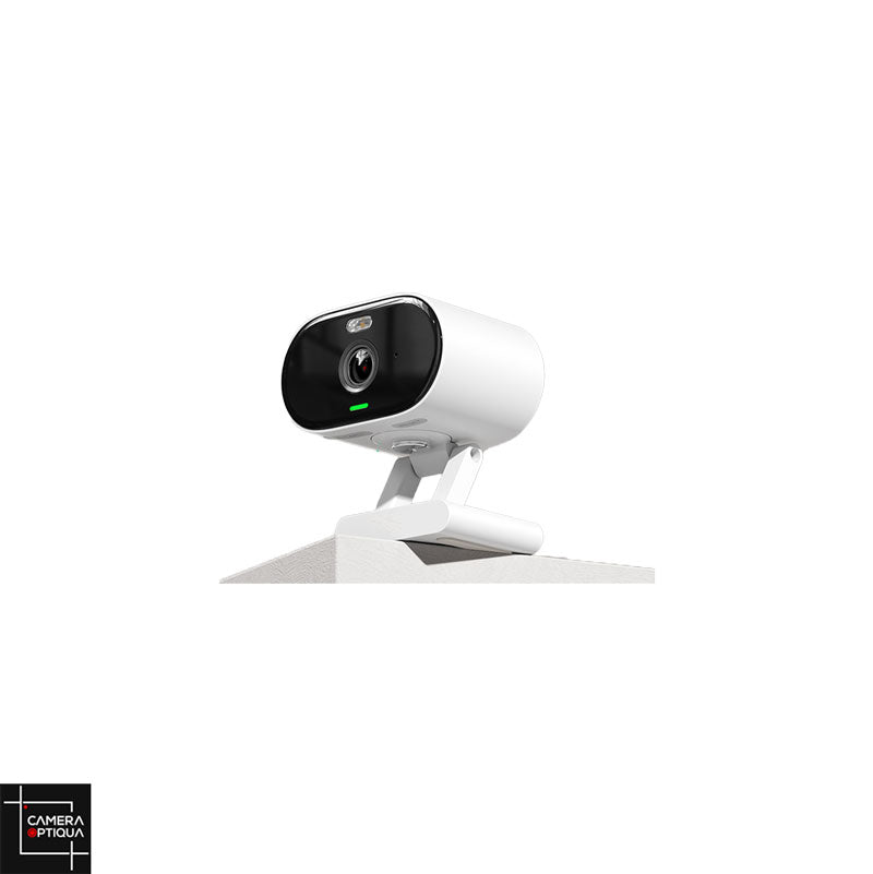 Camera d'alarme de maison orientée vers la gauche de chez Camera-Optiqua - Objectif grand angle pour une surveillance optimal de votre maison
